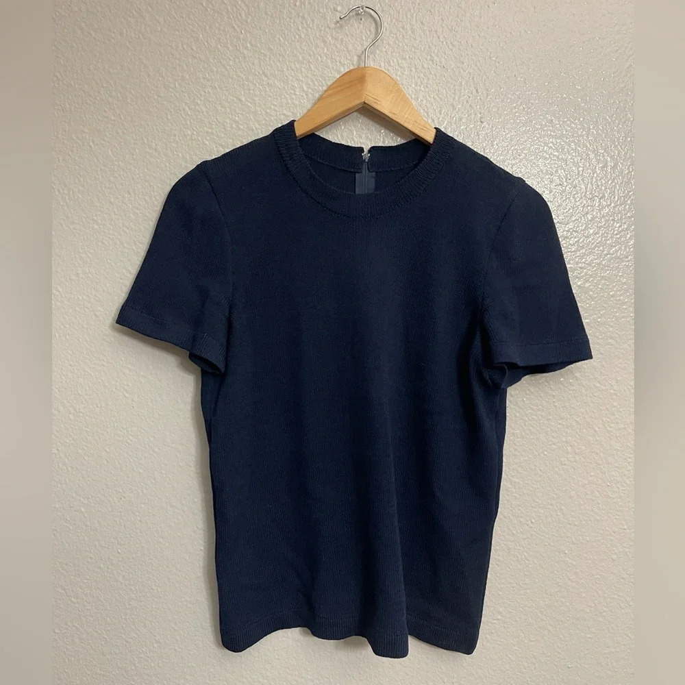 St. John Collection by Marie Gray Short Sleeve Blue Knit Top